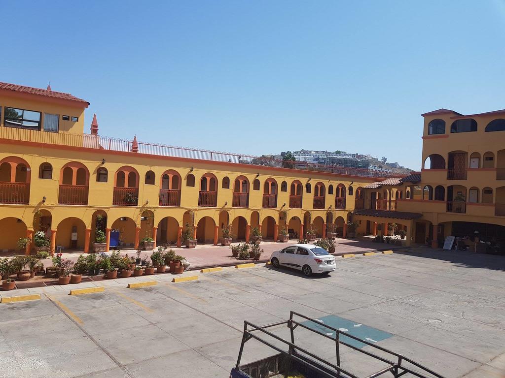 Hotel Sevilla ティファナ エクステリア 写真