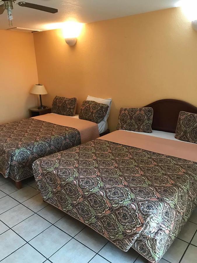 Hotel Sevilla ティファナ エクステリア 写真